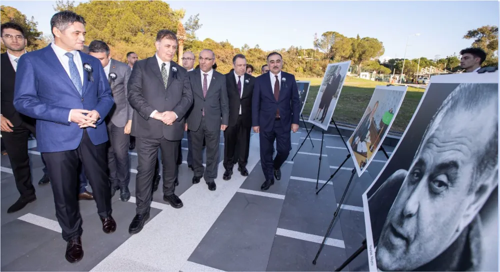 Aliyev 21. ölüm yıl dönümünde İzmir’de anıldı