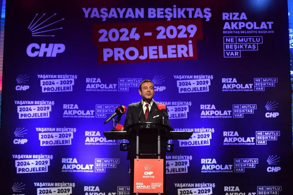 Beşiktaş Belediye Başkanı Rıza Akpolat, 5 yılda Beşiktaş’ta gerçekleştirdiği projeleri ve gelecek dönemde hayata geçirmeyi planladığı bir tanıtım toplantısı düzenledi. 