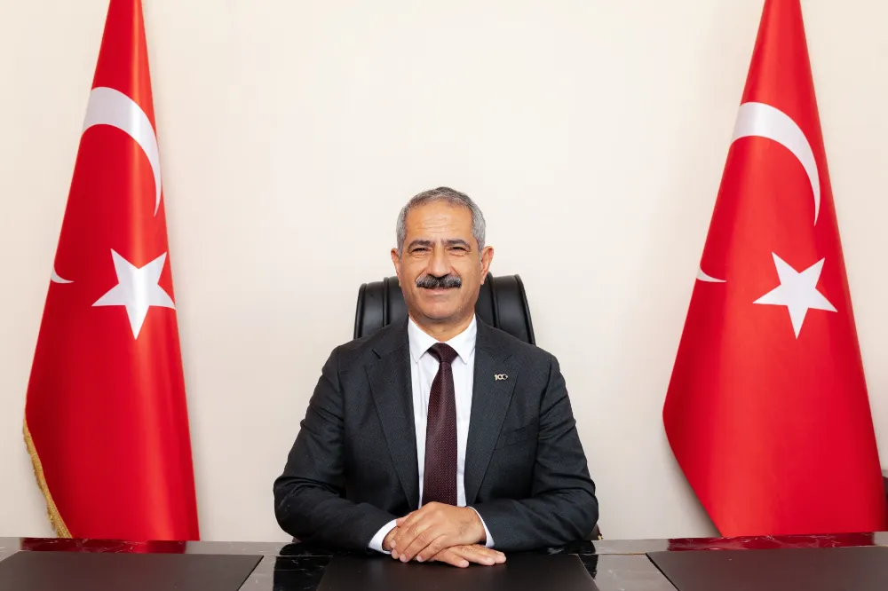 Adalar Belediye Başkanı Ali Ercan Akpolat basın açıklaması yaptı, İstanbul Gazetem Adalar
