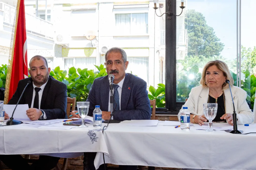 Adalar Belediyesi Meclis Toplantısını Adalılarla Beraber Yaptı ,İstanbul Gazetem 