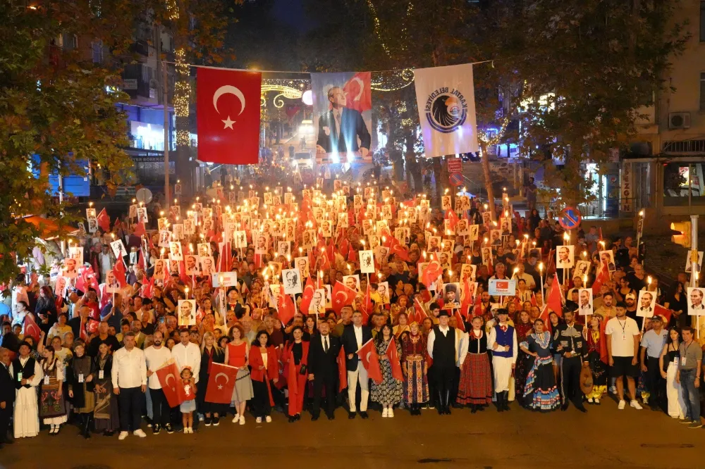 Kartal Belediyesi 30 Ağustos Zafer Bayramı kutlamaları coşku ile yapıldı