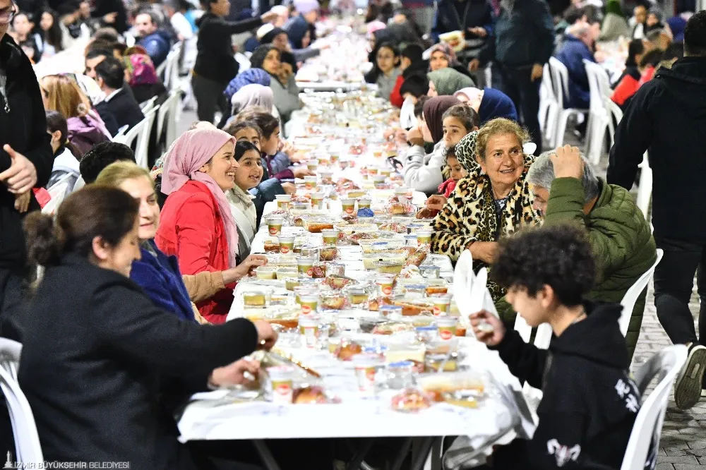 İzmir’in iftar programı