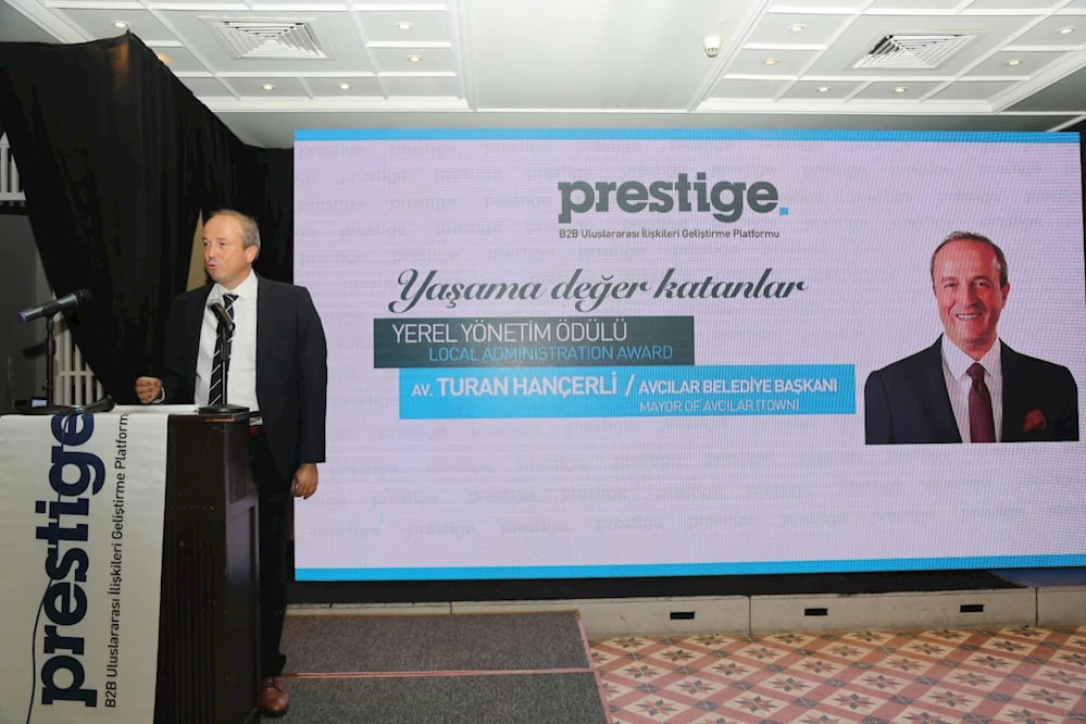 Başkan Turan Hançerli’ye “Yaşama Değer Katanlar” Ödülü