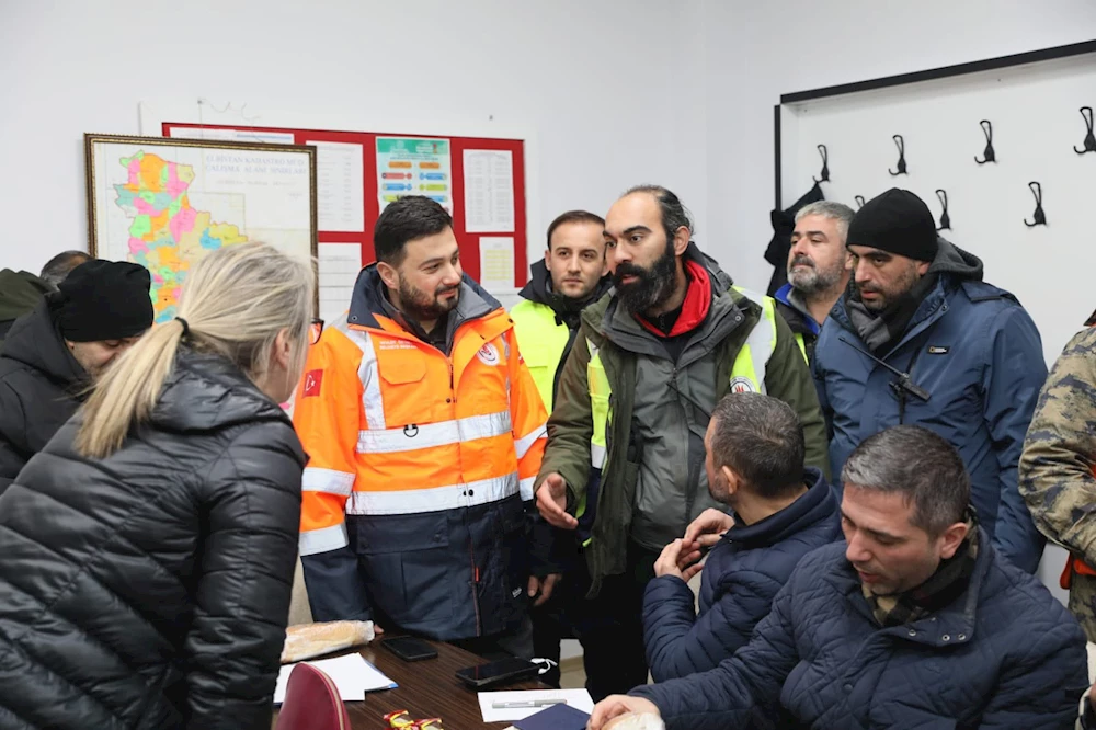 Kağıthane Belediye Başkanı Mevlüt Öztekin deprem bölgesinde